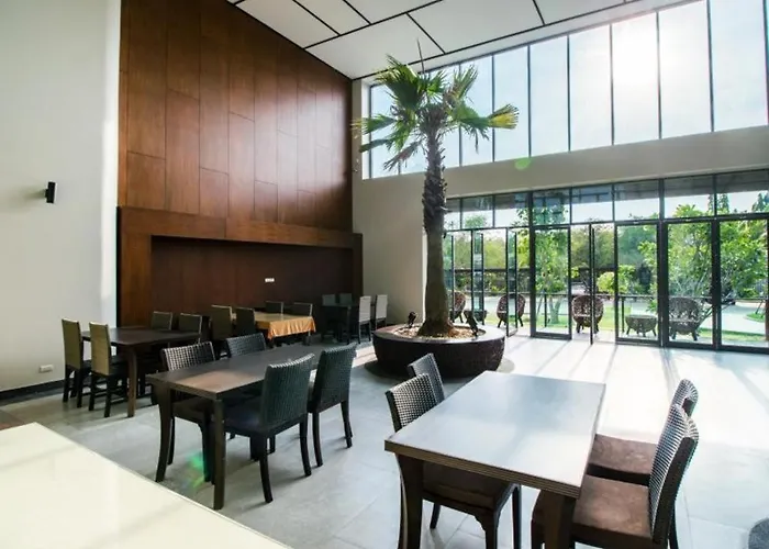 Green Valley Executive Serviced Residence