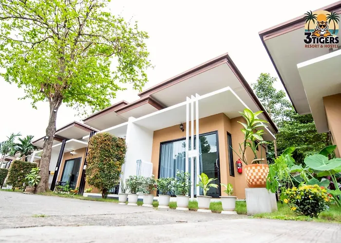 3 Tigers Resort & Hostel