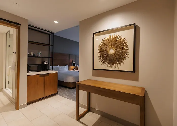 Highpoint Hotel