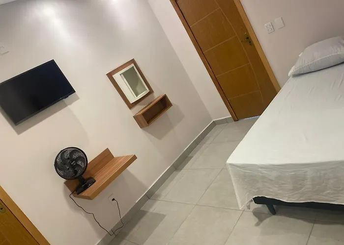 Suíte simples com ventilador , Obs não é a da foto