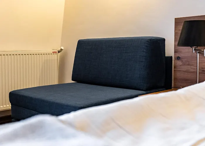 Maar Hotel Brezovice