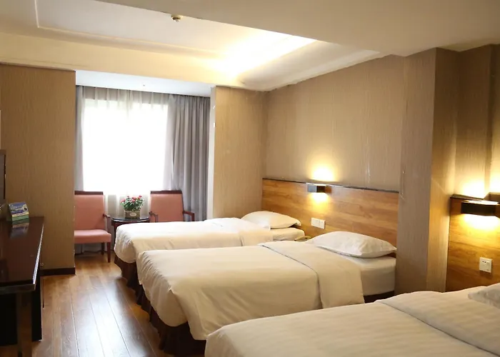 Sofis Svyain Hotel -Weidenghotel Chunxiroad