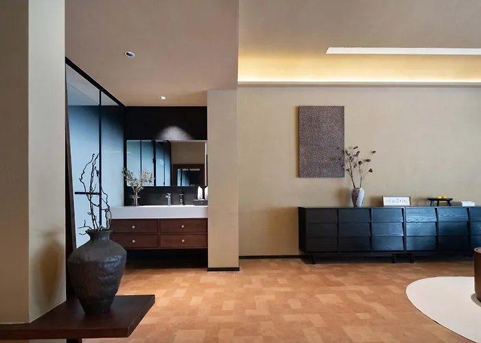 Fenghuang County Border Town Mountain Resort Homestay