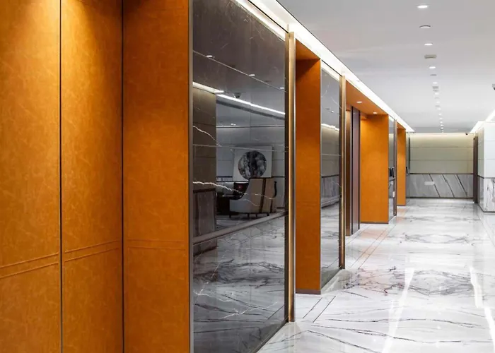 Yashan Tianlai S High-Rise Hotel