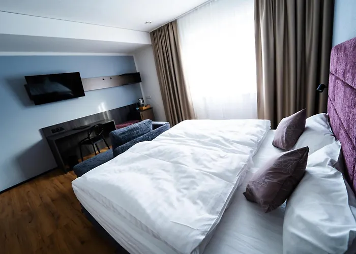 Pen Smart Hotel