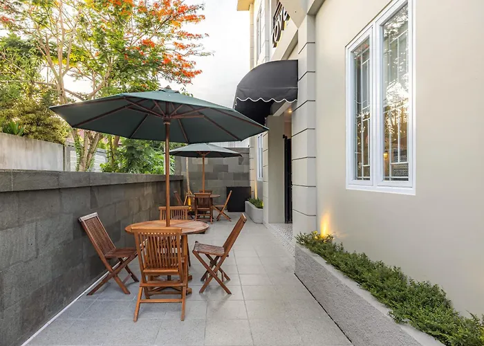 Cove Nuansa Home
