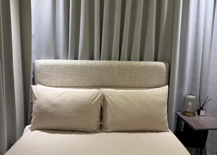 1413 Home Suites Arezzo Place Davao
