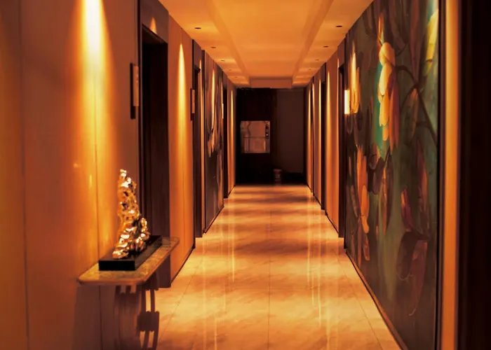 Hotel EDEN