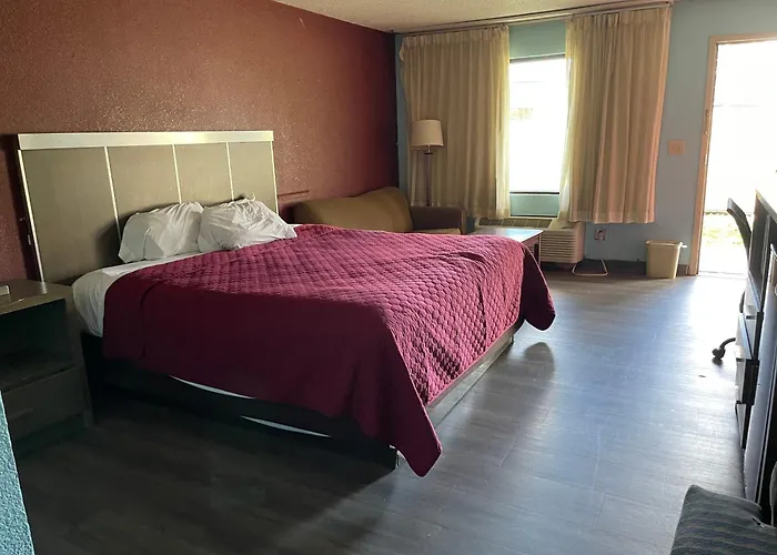Mayfair Inn