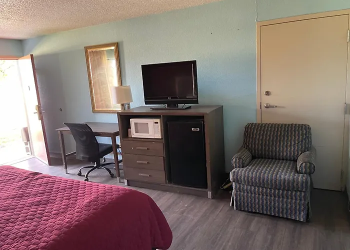 Mayfair Inn