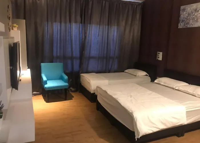Mikayla Suite