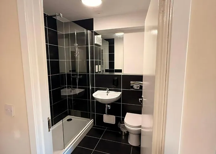 Dalkeith Phoenix Aparthotel Ltd