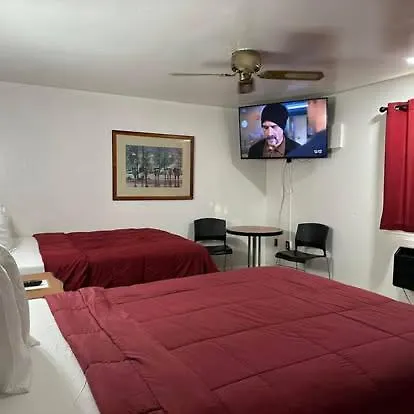 Travelers Inn Motel