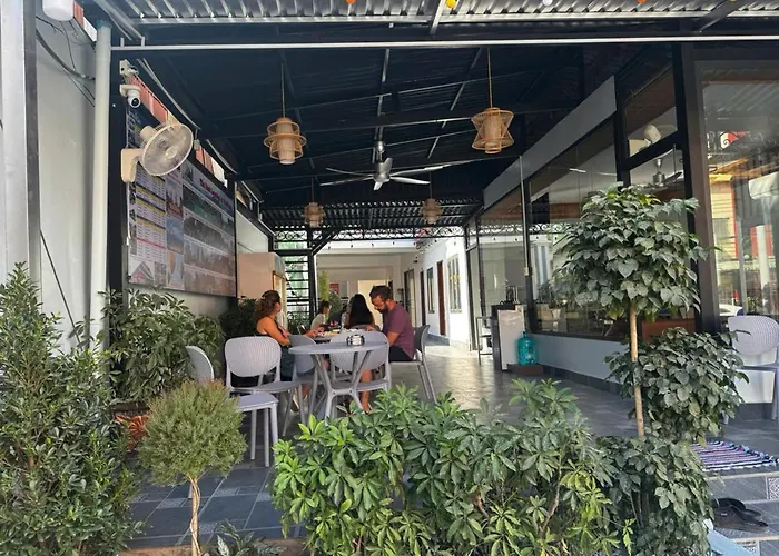 Avenue Hotel Vangvieng