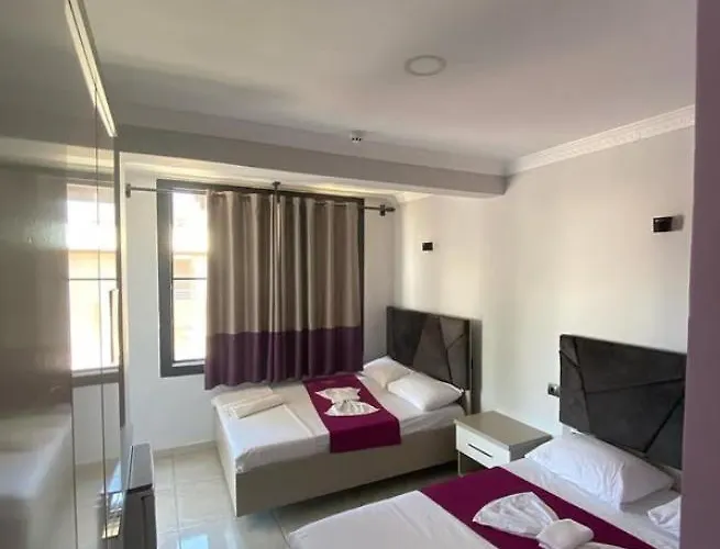 Madame Fijen Hotel