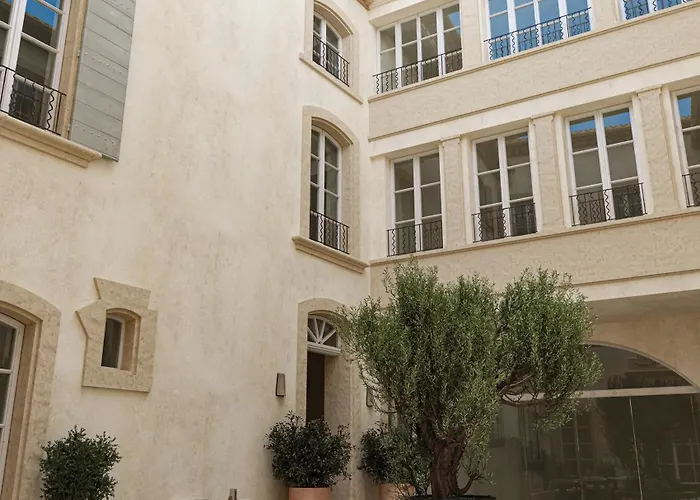Hotel De La Fontaine