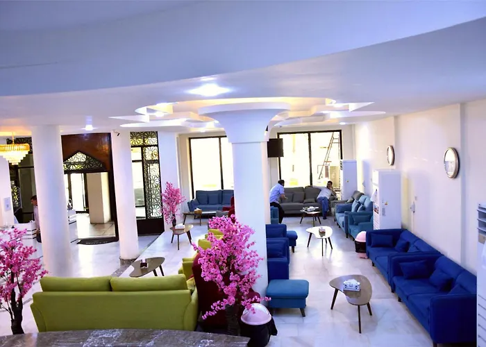 Mudhif Al Hassan Hotel