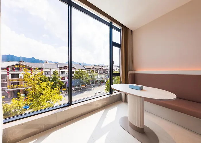 Hanting Hotel Zhangjiajie National Forest Park Signature Branch