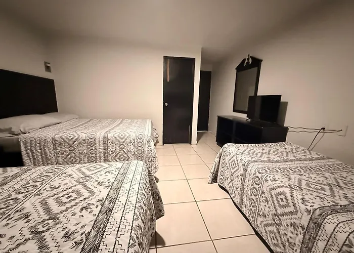 Hotel Ossi Inn