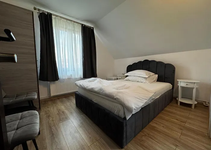 Tudor'S Rooms