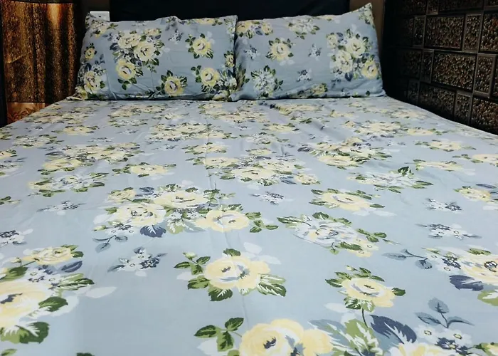 Plazaroom Guest House