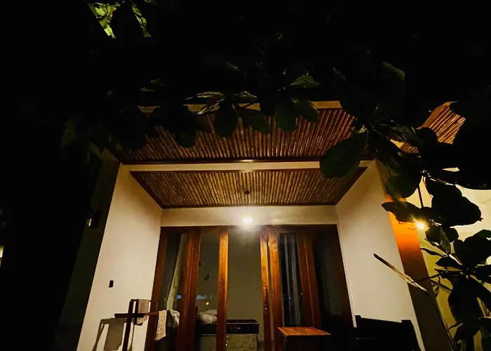 Ngalung Bungalows