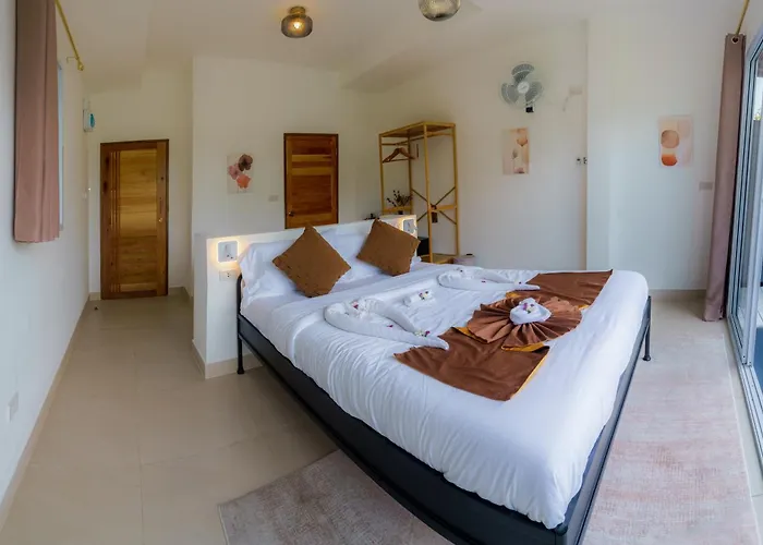 Aura Koh Tao