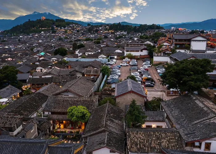 The Panorama Designer Villa & Cafe - Chinese Naxi Style Courtyard - Complimentary Airport Pick-Up For 3 Nights & Tailor-Made Tours