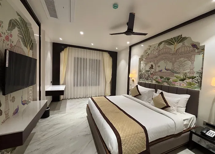 Hotel Raj Hari Palace