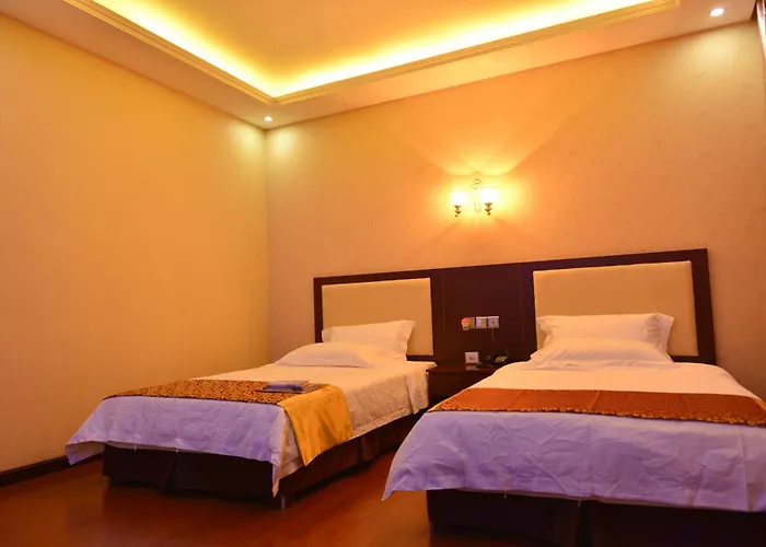 Train Luxe Hotel