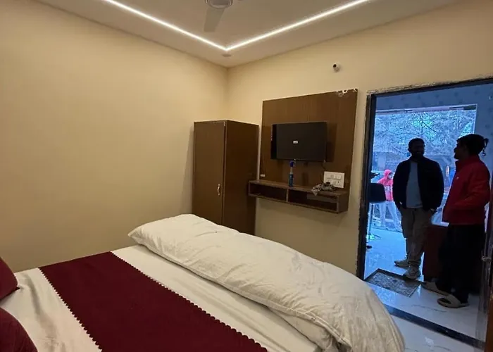 G S Palace