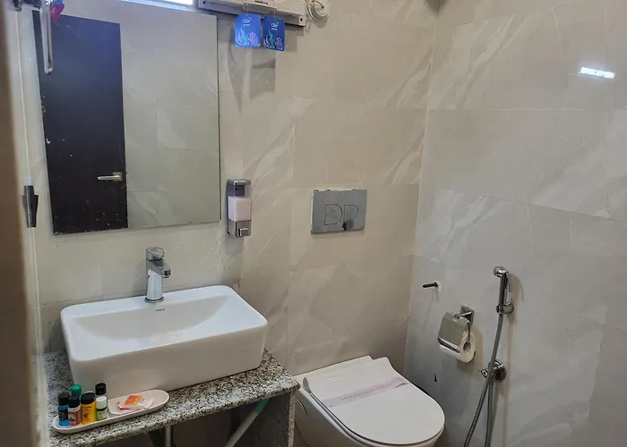 Hotel Parth Luxurious