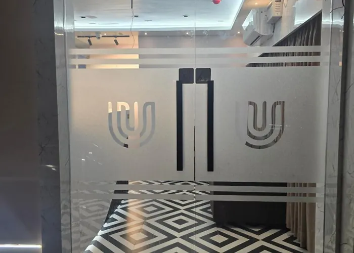 Hotel Ultimate One