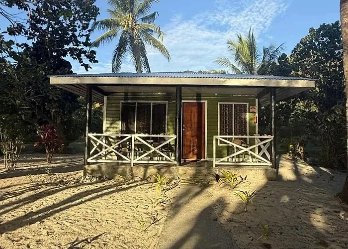White Sandy Beach Resort