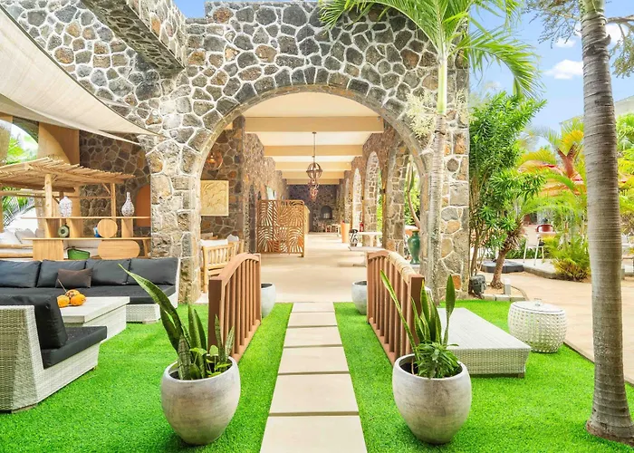Aroma Plaza - Infinity Pool & Peaceful Boutique Hotel