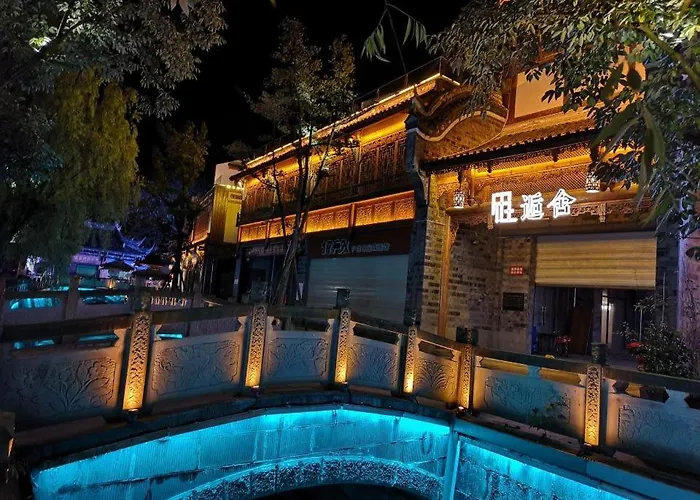 Xianzai Houshe Boutique Hotel