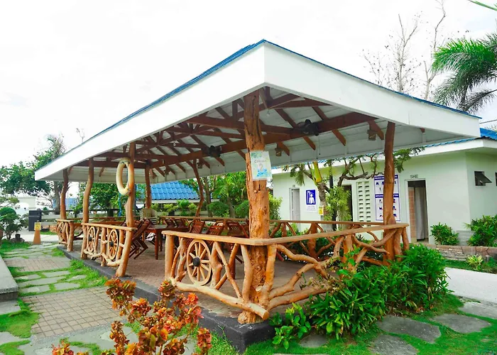 Puerto De San Juan Beach Resort Hotel And Residences La Union