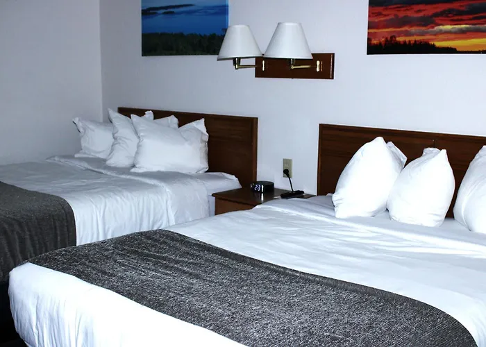 Can Am Inn