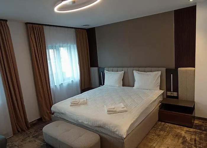 Atrium Hotel