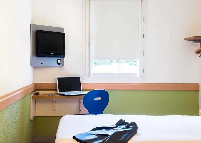 Ibis Budget Issoire