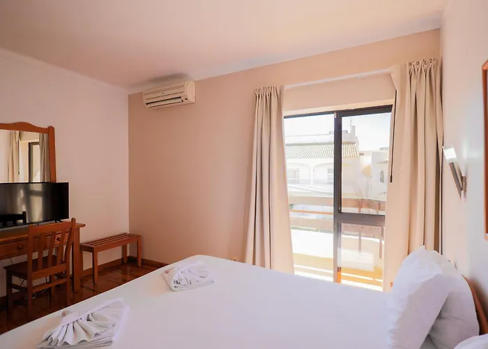 Portimao Center Hotel By Umbral