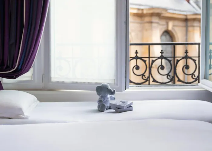 Hôtel Pont Royal Paris