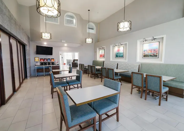 Hampton Inn & Suites Salt Lake City Airport