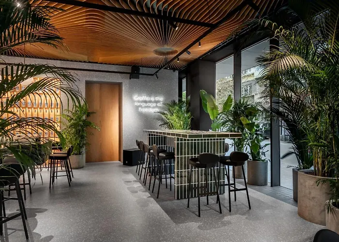 Graffit Gallery Design Hotel Warna