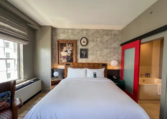 Hotel Indigo Baton Rouge Downtown By Ihg