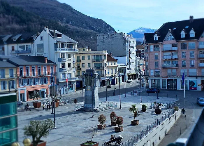 Hotel Du Commerce Et De Navarre