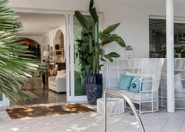 Hotel Ca' Bianca Riccione