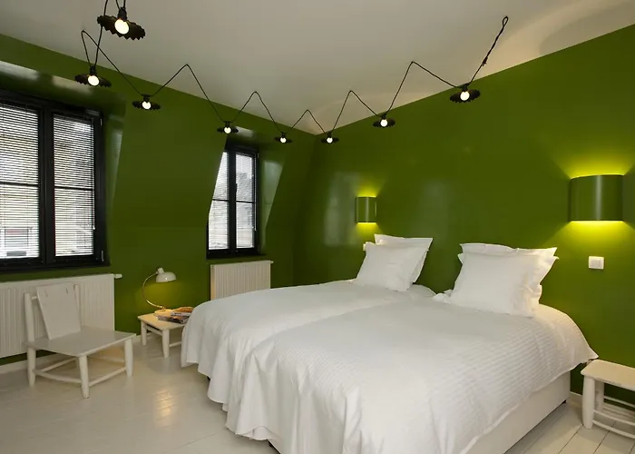 La Maison Haute Guesthouse Brussels
