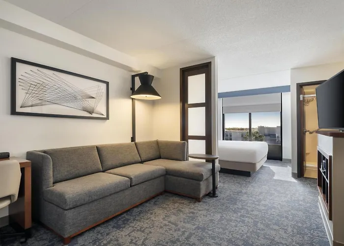 Hyatt Place Lakeland Center