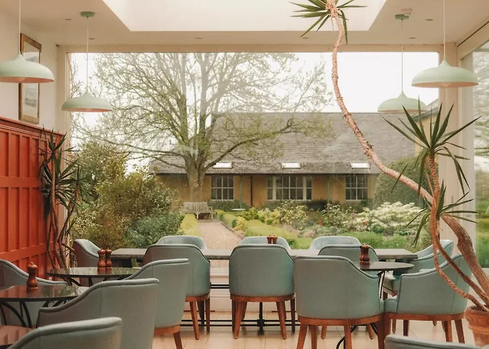 The Dunraven, Adare